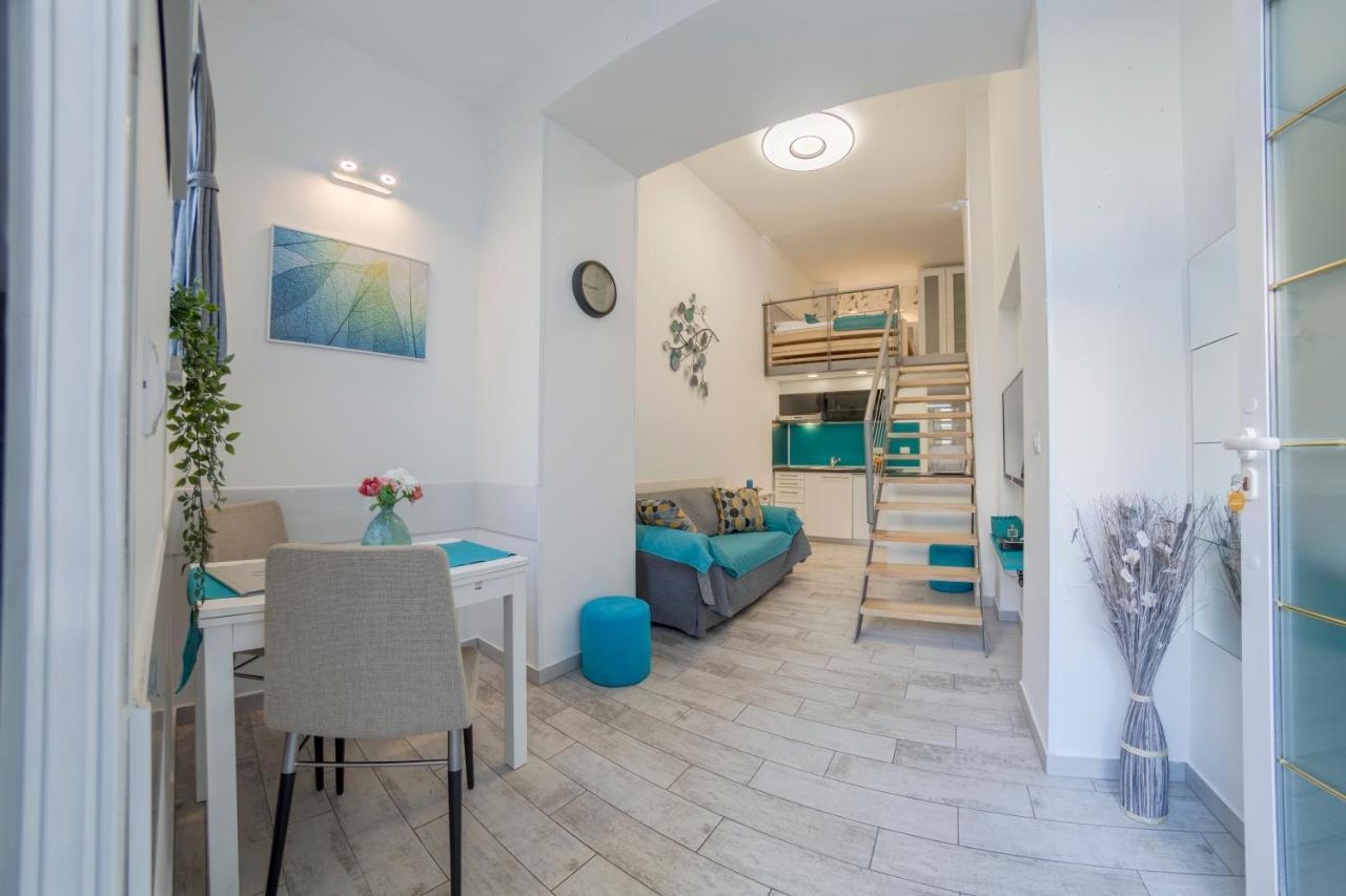 Urban Apartamento